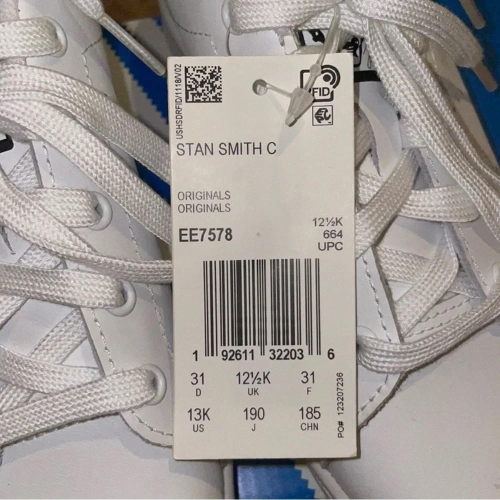 Adidas Classic White Lace-Up Sneakers - Picture 6 of 6